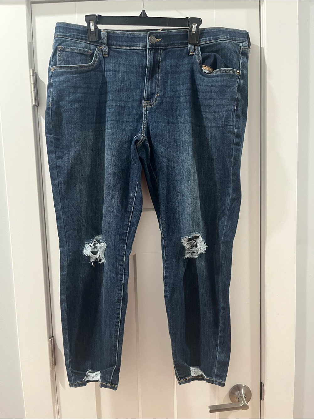 Sonoma 18W 18 W Dark Blue Distressed Boyfriend Jeans like new